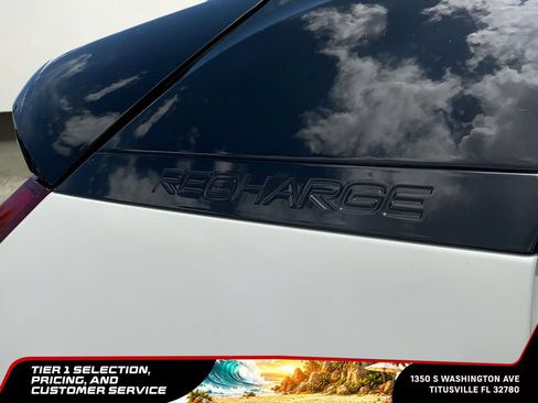 Used 2023 Volvo XC40 Recharge Ultimate AWD/4WD image 35