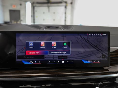 New 2027 BMW X7 M60i AWD/4WD image 17