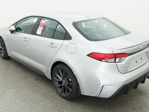 New 2026 Toyota Corolla SE FWD image 5