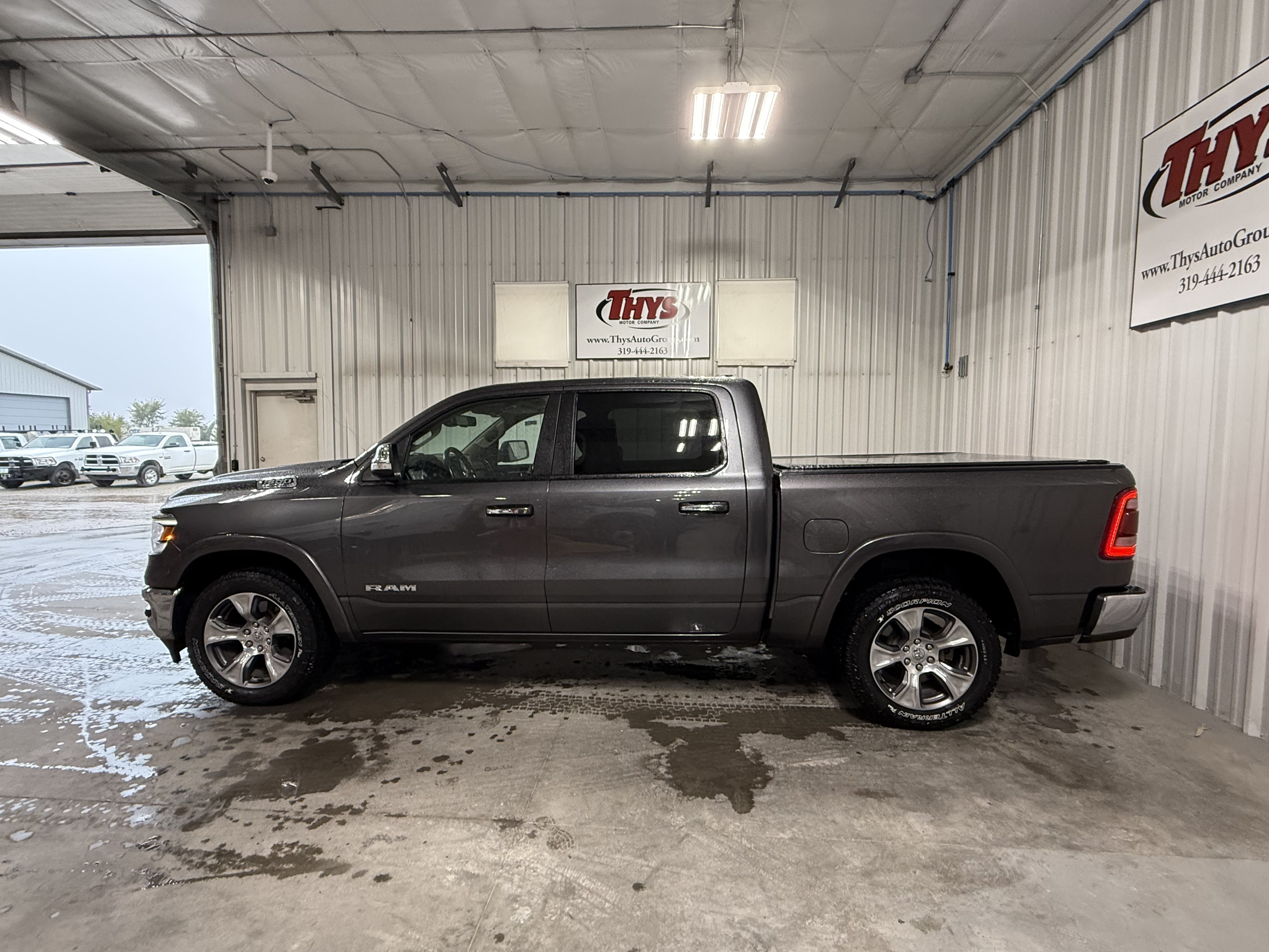 Used 2020 RAM 1500 Laramie AWD/4WD image 12