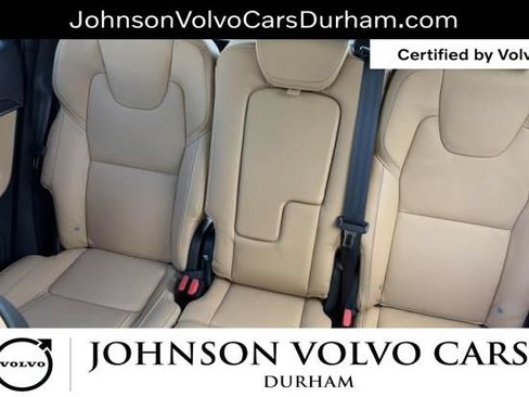 Used 2025 Volvo XC90 B5 Ultra w/ Protection Package Premier AWD/4WD image 12