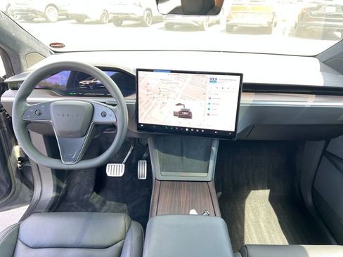 Used 2024 Tesla Model X AWD/4WD image 14