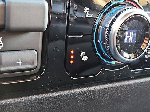 New 2026 GMC Sierra 1500 Elevation image 19