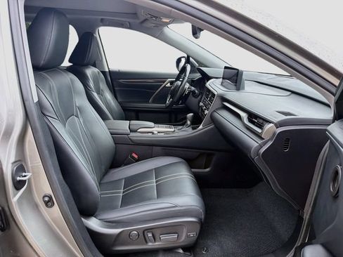 Used 2022 Lexus RX 350 FWD w/ Luxury Package image 16