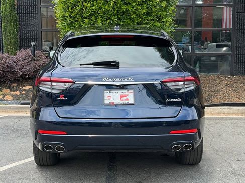 Used 2022 Maserati Levante GT AWD/4WD image 14