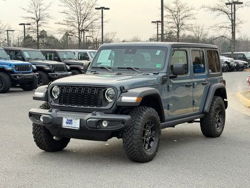 Used 2025 Jeep Wrangler Unlimited Sport S 4xe image 3