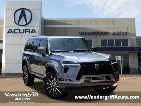 Used 2024 Lexus GX 550 w/ Accessory Package (Z1) AWD/4WD image 1