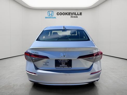 Used 2025 Honda Civic Sport image 6