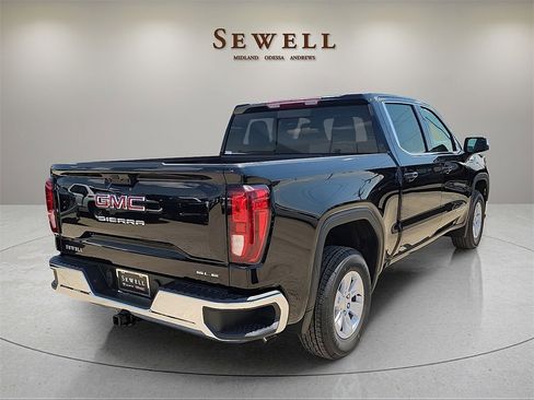 New 2026 GMC Sierra 1500 SLE w/ Preferred Package image 5