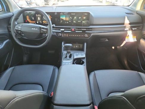 New 2026 Kia Sportage EX image 8