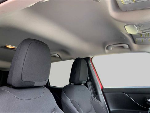 Used 2022 Jeep Renegade Latitude w/ Convenience Group AWD/4WD image 14