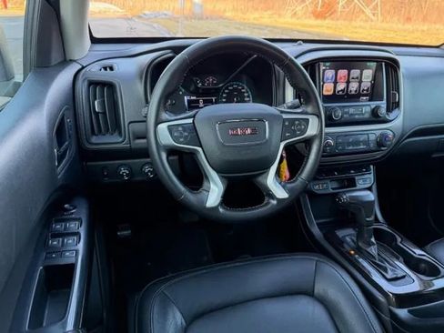 Used 2018 GMC Canyon SLT w/ Trailering Package AWD/4WD image 19