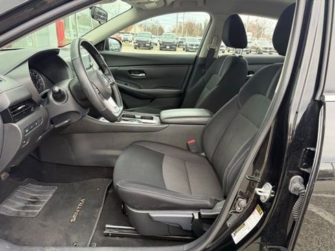 Used 2022 Nissan Sentra SV w/ Trunk Package image 17