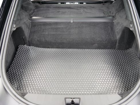 Used 2016 Mercedes-Benz AMG GT S image 31