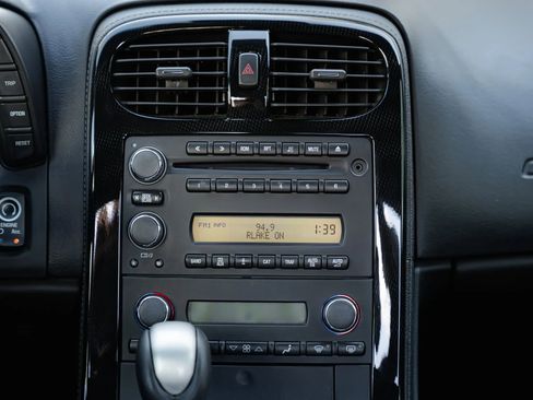 Used 2009 Chevrolet Corvette Coupe w/ Preferred Equipment Group image 37