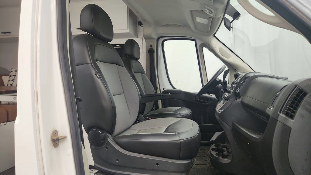Used 2019 RAM ProMaster 2500 FWD image 9