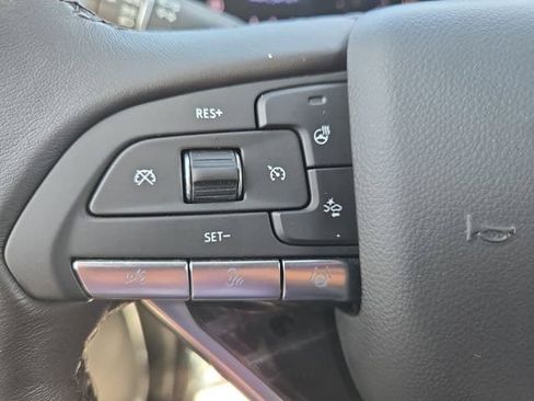 Certified 2023 Cadillac Escalade Sport w/ LPO, ONYX Package AWD/4WD image 23