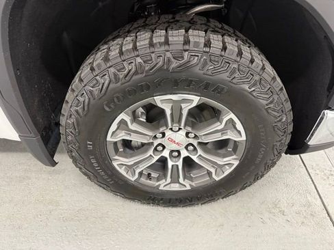 New 2026 GMC Sierra 1500 Pro w/ Pro Value Package AWD/4WD image 4