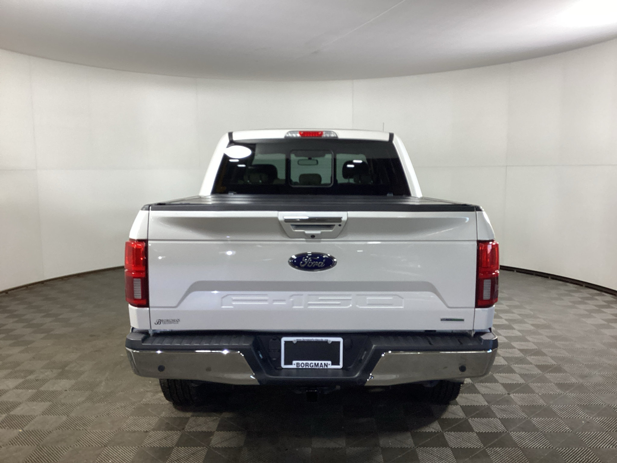 Used 2019 Ford F150 Lariat w/ Equipment Group 502A Luxury AWD/4WD image 3