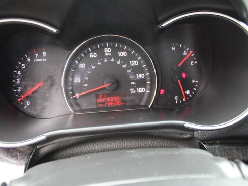 Used 2014 Kia Sorento LX AWD/4WD image 32