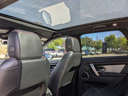 Used 2021 Land Rover Discovery Sport SE R-Dynamic image 45