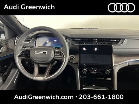 Used 2024 Jeep Grand Cherokee Overland w/ Trailer Tow Package AWD/4WD image 19