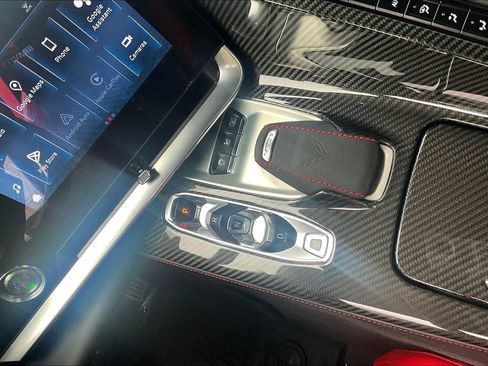 Used 2024 Chevrolet Corvette Z06 RWD image 19