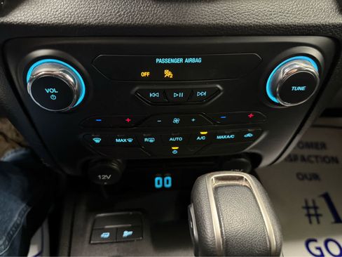 Used 2023 Ford Ranger XLT w/ Equipment Group 301A Mid AWD/4WD image 17