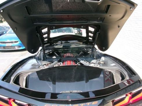 Used 2024 Chevrolet Corvette Stingray Coupe w/ 1LT RWD image 27
