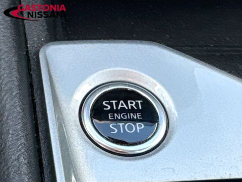 Used 2025 Nissan Altima 2.5 SV FWD image 26