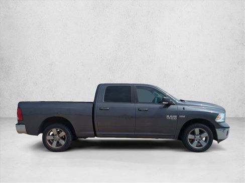 Used 2019 RAM 1500 Big Horn image 4