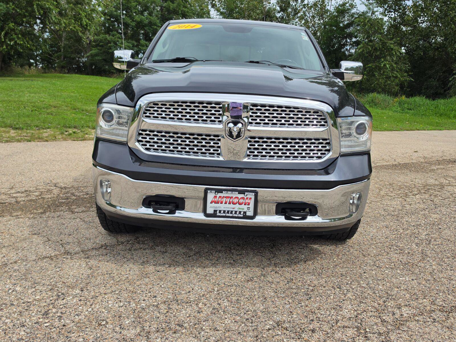 Used 2014 RAM 1500 Laramie w/ Convenience Group AWD/4WD image 12