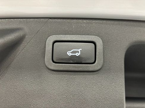 Used 2019 Land Rover Discovery Sport HSE AWD/4WD image 49
