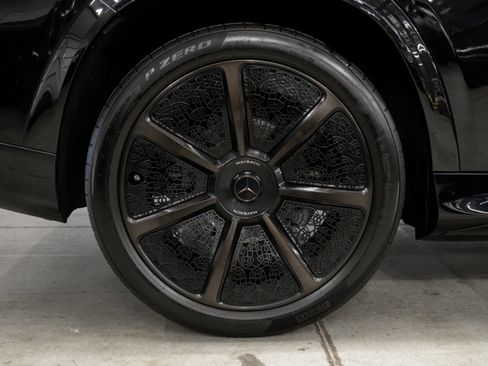 Used 2025 Mercedes-Benz Maybach GLS 600 4MATIC image 49