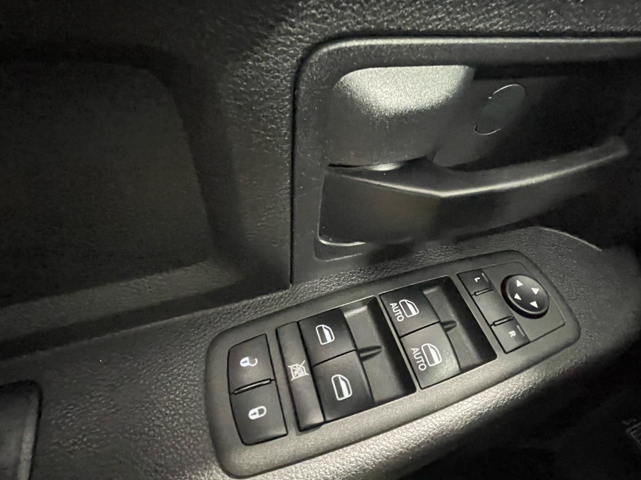 Used 2017 RAM 2500 Tradesman w/ Snow Chief Group AWD/4WD image 43