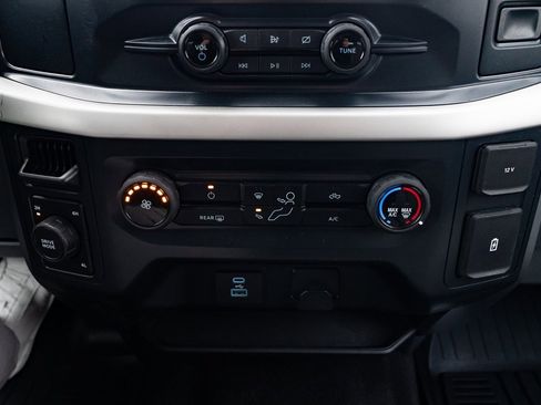 Used 2022 Ford F150 XLT image 17