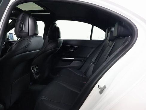 Used 2025 Mercedes-Benz C 300 Sedan image 11
