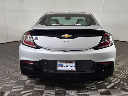 Used 2018 Chevrolet Volt LT w/ LT Driver Confidence Package FWD image 6