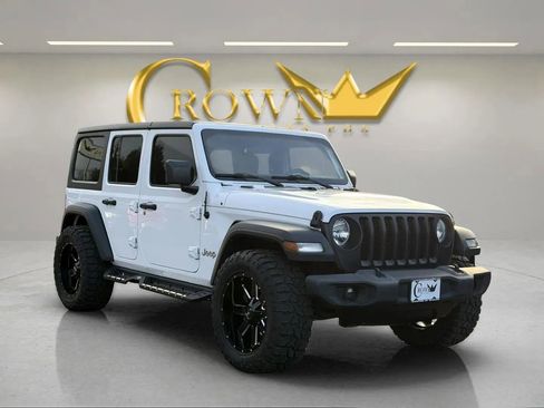 Used 2021 Jeep Wrangler Unlimited Sport image 4