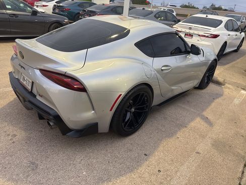 Used 2022 Toyota Supra Premium w/ Driver Assist Package image 4