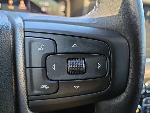 Used 2023 GMC Yukon Denali w/ Denali Reserve Package image 17