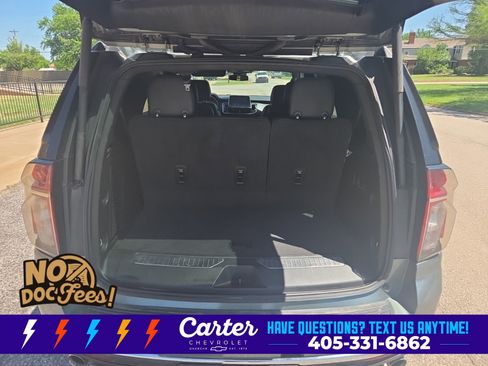 Used 2023 Chevrolet Tahoe Premier AWD/4WD image 30