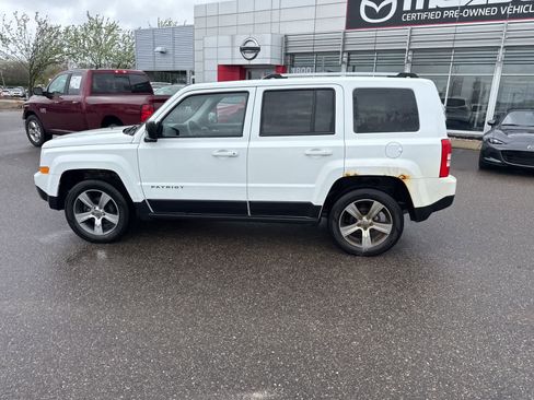 Used 2016 Jeep Patriot High Altitude AWD/4WD image 7