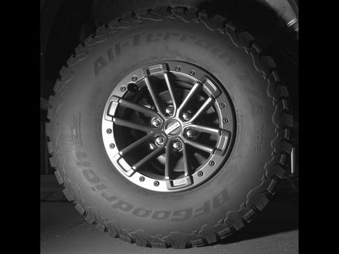 Certified 2019 Ford F150 Raptor w/ Equipment Group 802A Luxury AWD/4WD image 10