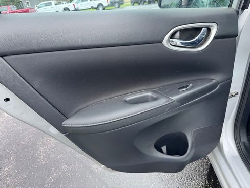 Used 2019 Nissan Sentra SV w/ Special Edition Package FWD image 15
