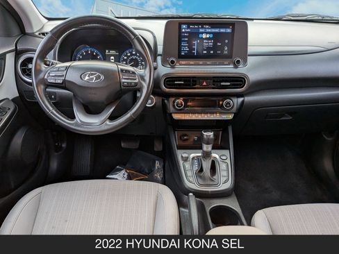 Used 2022 Hyundai Kona SEL w/ Convenience Package image 14