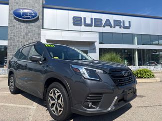 Used 2024 Subaru Forester Premium AWD/4WD video 1