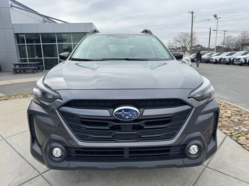 Certified 2025 Subaru Outback Premium w/ Popular Package #1A image 3