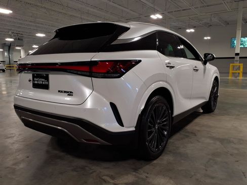 New 2026 Lexus RX 350h AWD/4WD image 15
