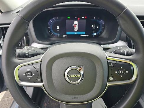 Used 2024 Volvo S60 B5 Core image 7